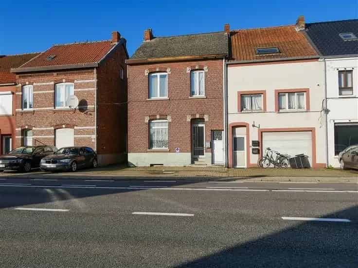 Rijwoning te koop nabij Heppen