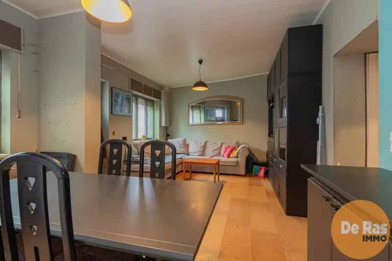 Te renoveren woningen met koer