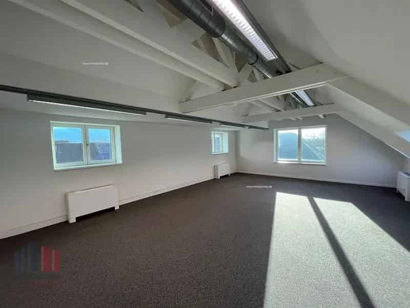 Kantoorruimte te huur Merelbeke 52m² Axxes Business