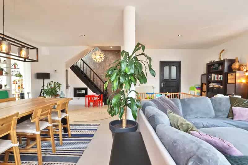 Gerenoveerde gezinswoning te huur Zwijndrecht