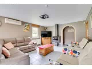 Huis te koop Meix-devant-Virton - Ruime villa met 4 slaapkamers en dubbele garage