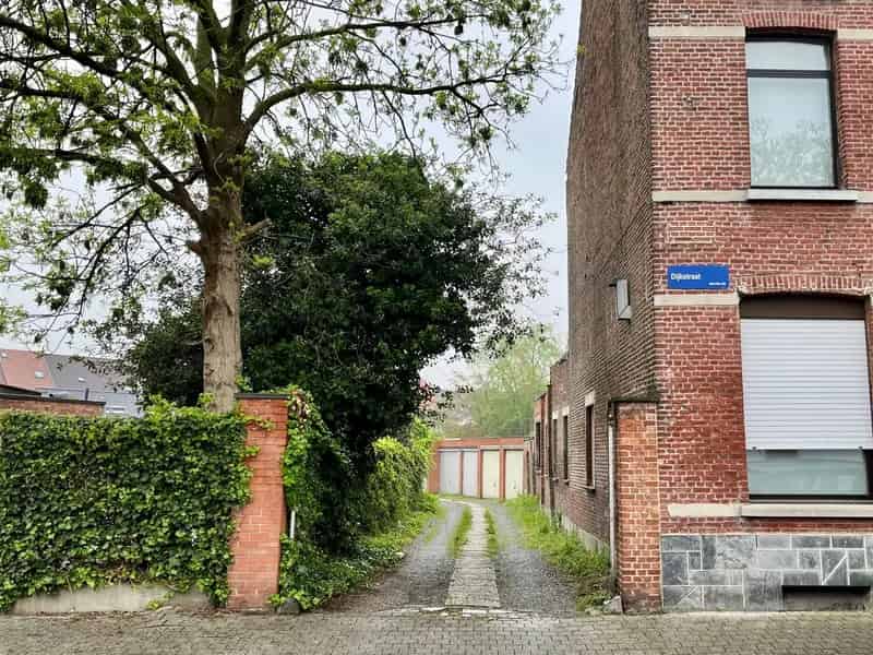 Garagebox te Huur