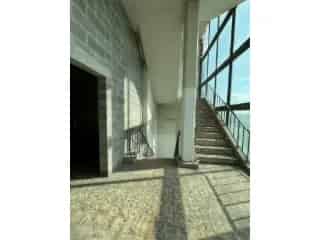 Industrieel Gebouw te Koop Ghlin 200m²