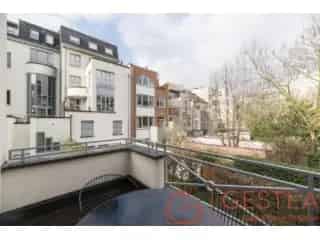 Appartement te huur Elsene Nabij Louizalaan 80m2 Gemeubileerd