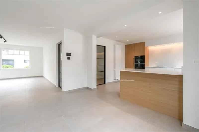 Villa te koop Lissewege 5 slaapkamers gerenoveerd