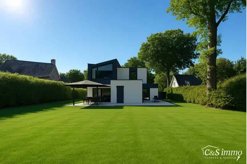 Huis te huur: Stijlvolle villa met praktijk en parkeergelegenheid