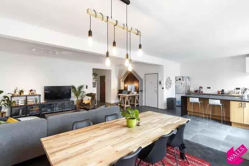 Appartement te koop Berchem 119m2 gerenoveerd