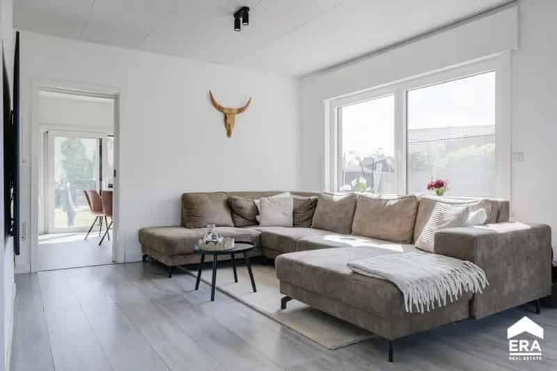 Gerenoveerde woning te koop Lommel 4 slaapkamers