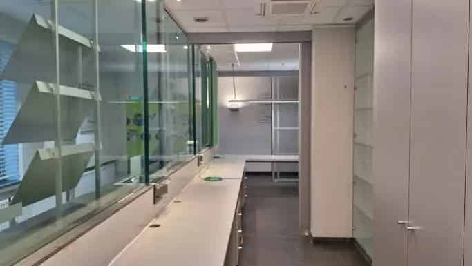 Handelspand te Huur Markt Torhout 118m²