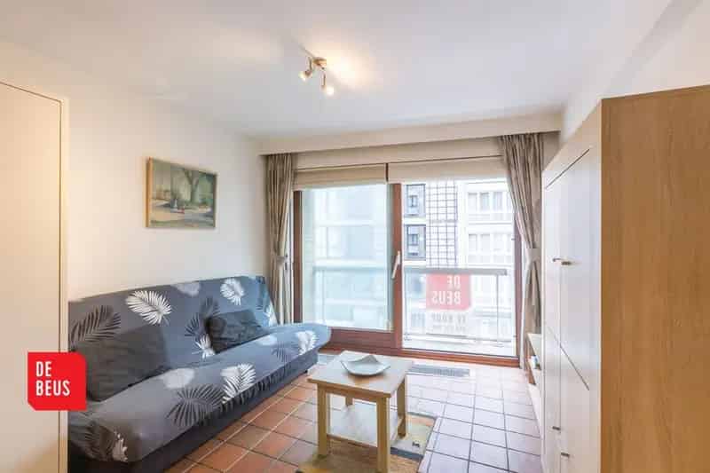 Appartement te koop Oostende: Studio met zeezicht