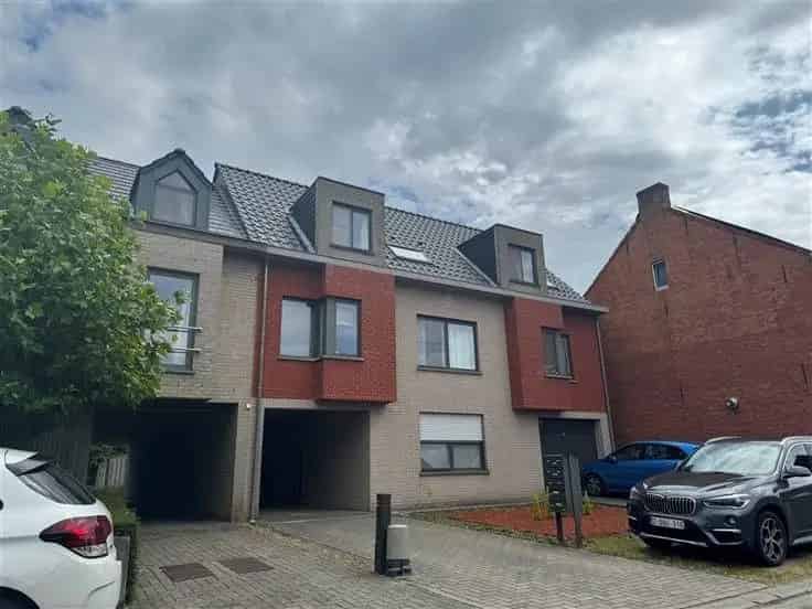 Appartement Te Koop Rustig Gelegen Ruim Terras Autostaanplaats