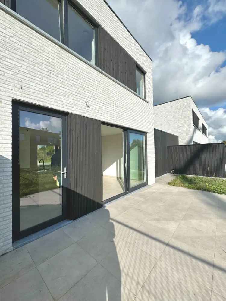 ENERGIENEUTRALE NIEUWBOUW WONING