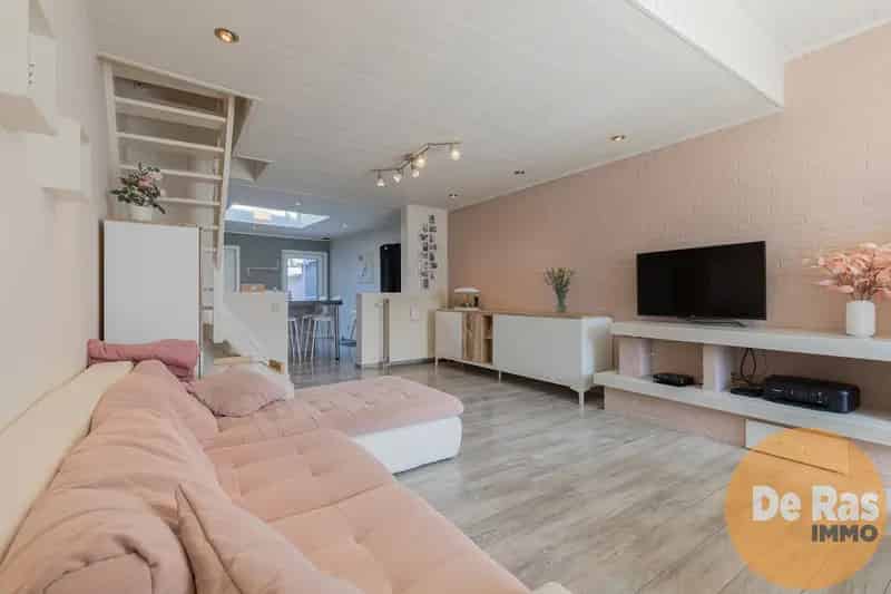 Wetteren - Instapklare woning met 3 slaapkamers en tuin