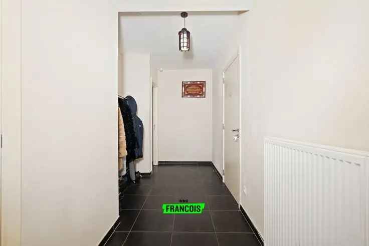 Appartement Te Koop Schaarbeek 3 slaapkamers