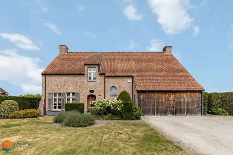 Huis te Koop Putte: Luxe Villa 3 Slaapkamers