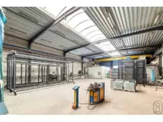 Huis met Magazijn te Koop Deinze - Wonen en Werken