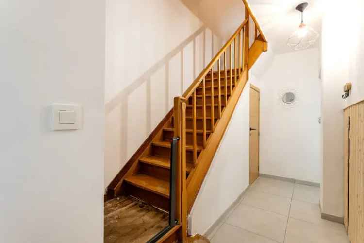 Instapklare woning 3 slaapkamers tuin autostaanplaatsen