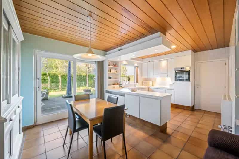 Huis te Koop Roeselare - Rustige Buurt - Mooi Perceel