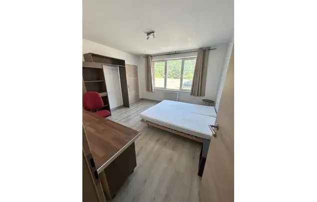 Huur 1 slaapkamer appartement in Charleroi