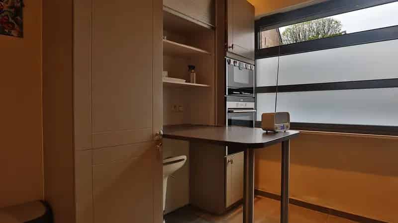 Huis te Koop in Mariekerke: Instapklare Woning Aan de Dijk