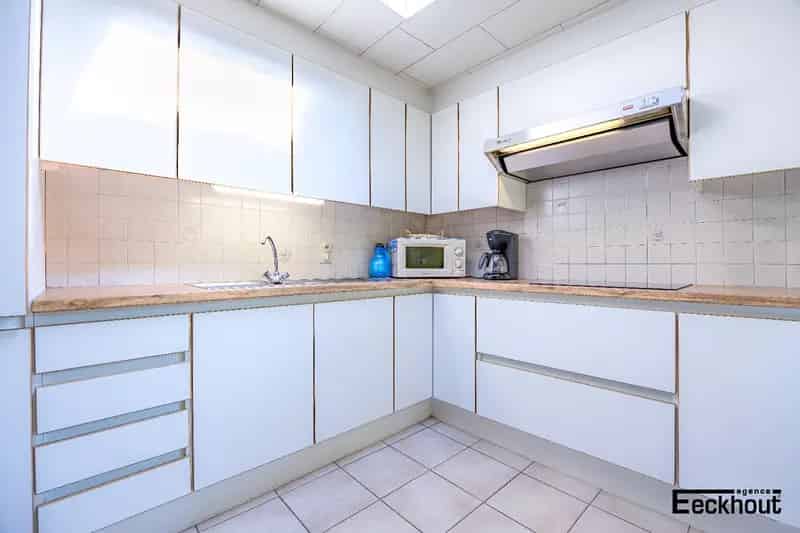 Rijwoning te huur Oudenburg met garage en tuin