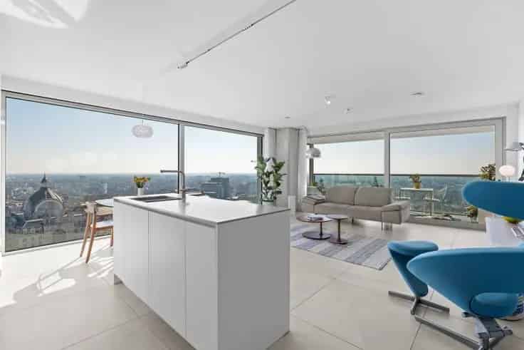 Antwerp Tower Appartement Te Koop: Luxe Wonen met Panoramisch Uitzicht
