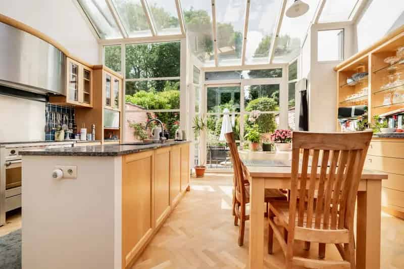 Herenhuis te huur EU-wijk 360m2 5 slaapkamers