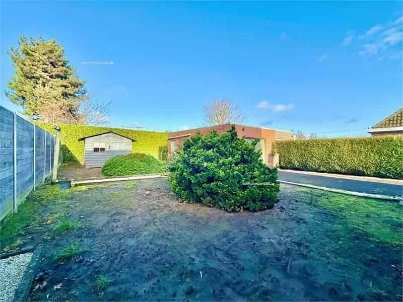 Huis te koop Evergem: Instapklare Bungalow met 2 slaapkamers