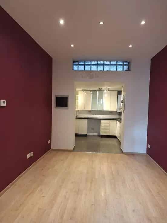 Huis Te Koop Saint-Gilles: 4 Appartementen & Duplex