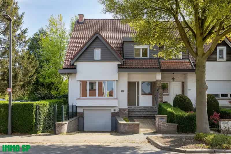 Huis te koop HOB Rustige woonwijk Groene tuin