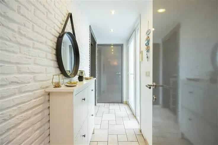 Huis Te Koop Wommelgem: Magazijn 340m², Parking, 3 slaapkamers