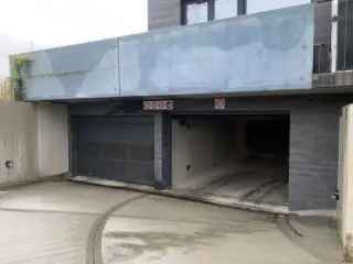 Parking te Koop Anderlecht Nabij Erasmusziekenhuis