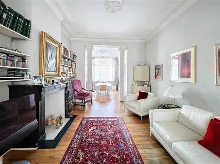 Huis Te Koop Schaarbeek Beaux-Arts Stijl 396m2