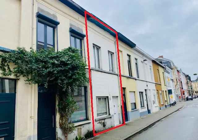 Te koop rijwoning in Gent met mogelijkheid tot renovatie