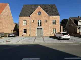 Duplex te Huur Geel 2 Slaapkamers Garage Terras