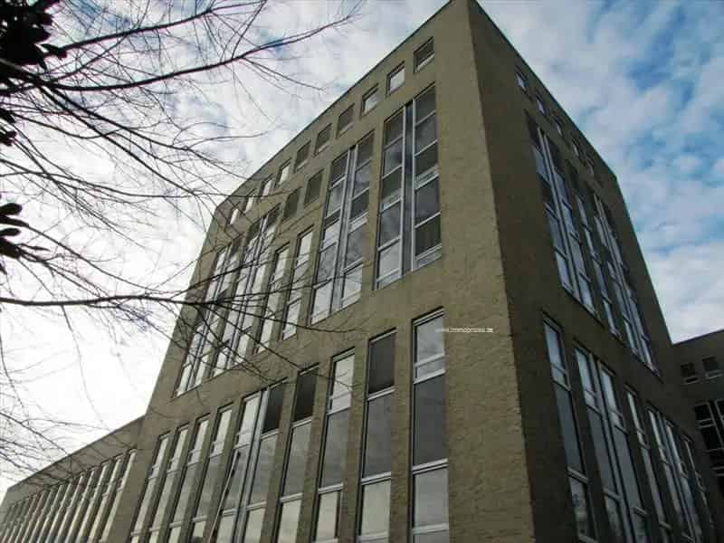 Kantoren te Huur Auderghem Nabij Chirec en VUB