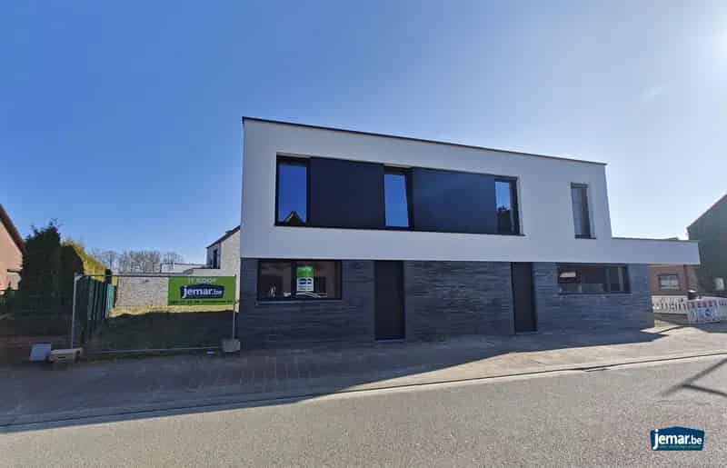 Huis te koop Leut: Ruime Casco Woning te Personaliseren