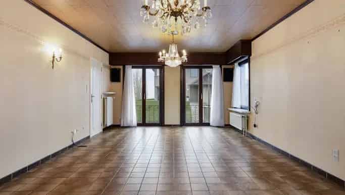 Huis te koop in Gijzelbrechtegem