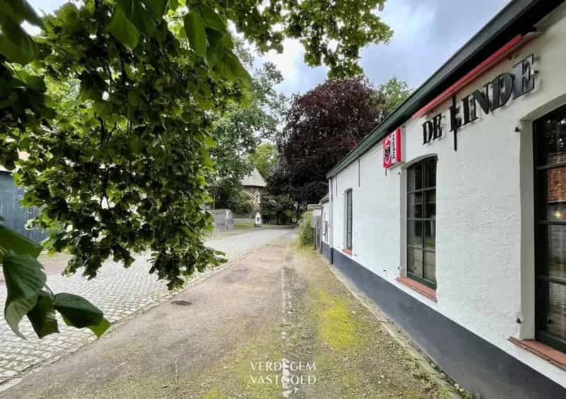 Een hemels oord, café De Linde aan de prachtige Stoepekapel