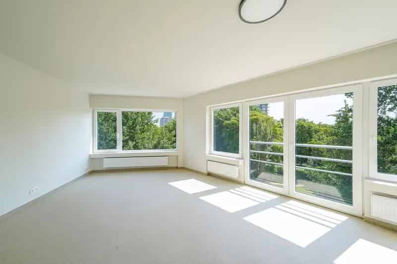 Appartement te Koop Oostende Centrum 2 Slaapkamers Gerenoveerd