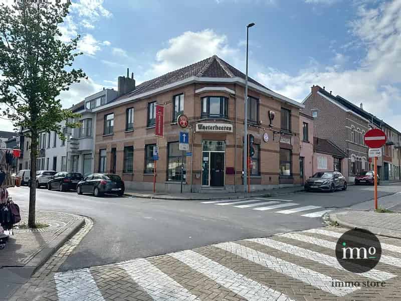 Café/brasserie in centrum Ternat