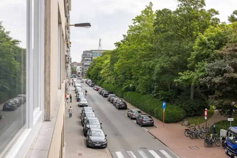 Gerenoveerd 2-slaapkamer Appartement te koop Oostende Centrum