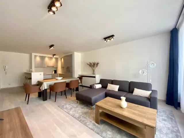 Appartement te Huur Brussel Rogier 2 slaapkamers 90m2 Gemeubeld