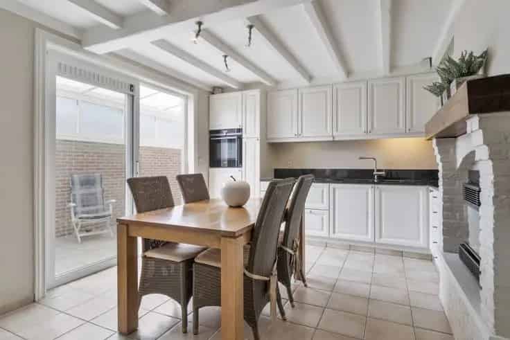 Huis Te Koop Sint-Denijs: Handelspand met Woning