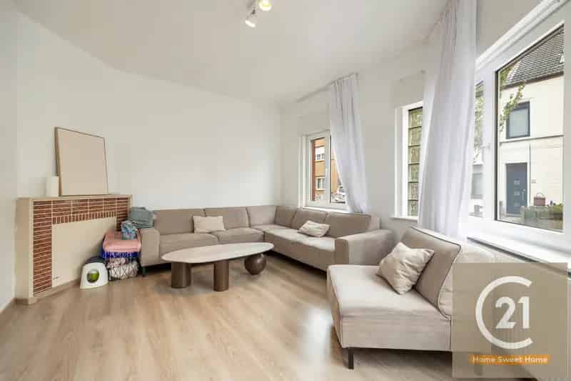 Gerenoveerd huis 4 slaapkamers garage Vilvoorde