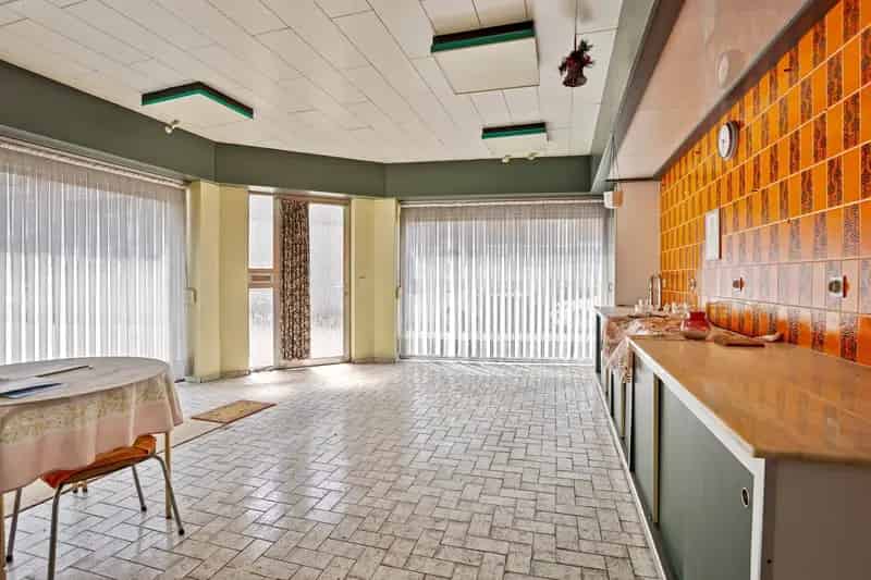 Te renoveren gezinswoning 3 slaapkamers Sint Niklaas