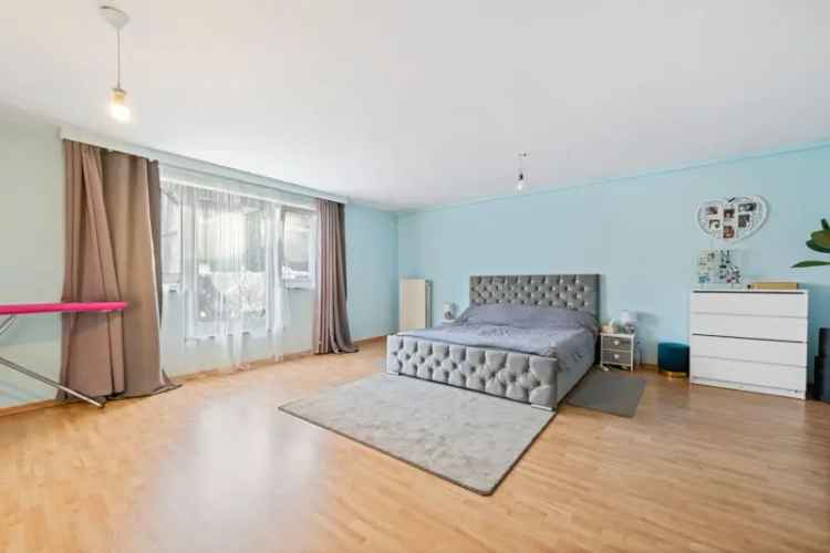 Ruime Duplex Appartement Roeselare 2 slaapkamers Zonneterras 143m²