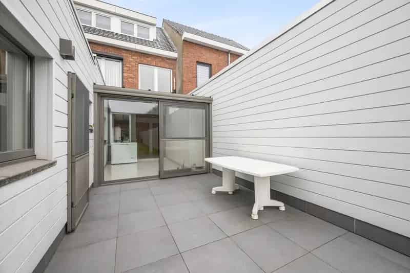 Huis te koop Beveren 5 slaapkamers zonnige tuin