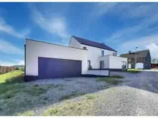 Huis te koop Fosses-la-Ville - Moderne villa met 3 slaapkamers en garage