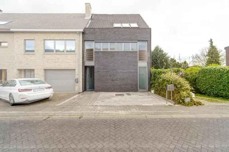 Ruime Moderne Woning Mechelen 3 Verdiepingen Veel Licht